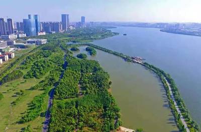 環(huán)境更優(yōu)美,居民更舒心!艾溪湖管理處推動(dòng)老舊小區(qū)&ldquo;更新升級(jí)&rdquo;