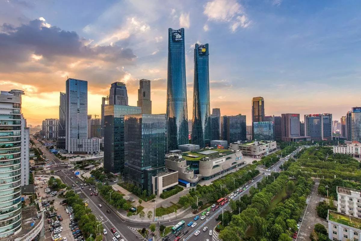 尖叫吧!明天南昌人集體放假，還有一大波重磅消息來襲!